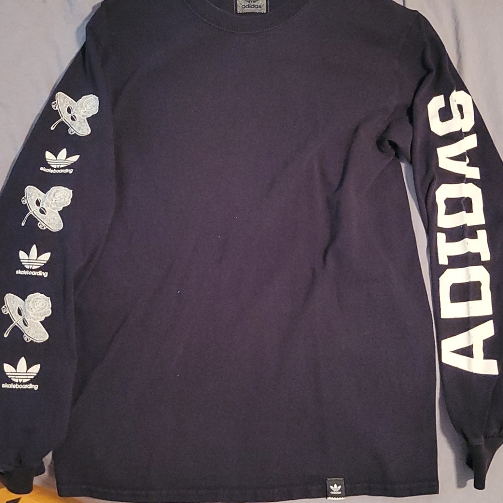 adidas skateboarding long sleeve T. Size S